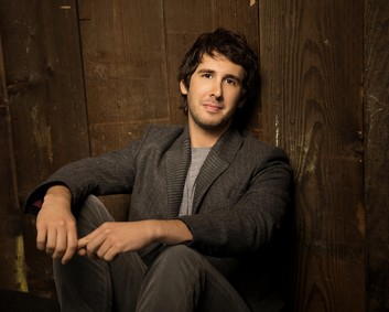 Default_josh groban los angele edc